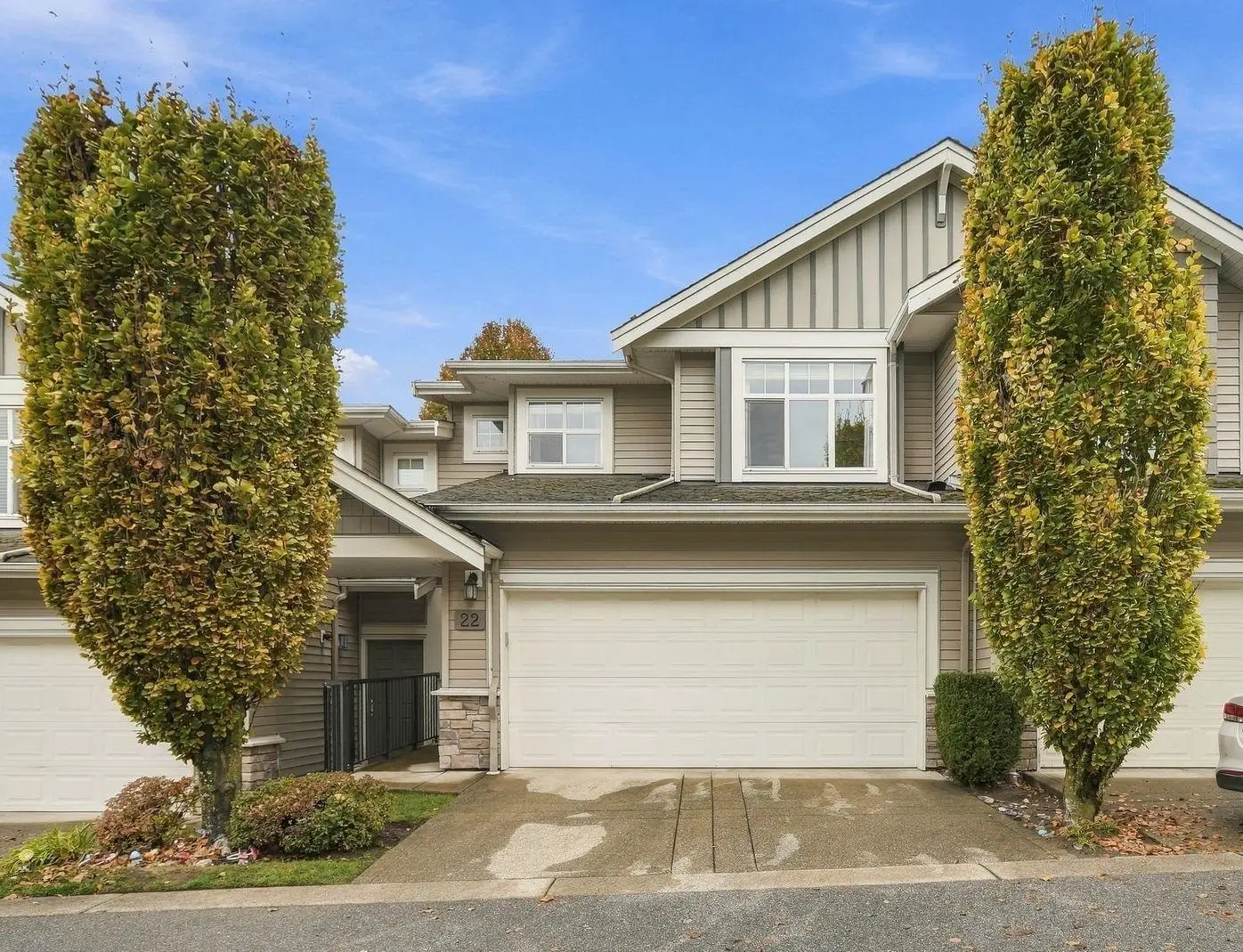 22 11282 COTTONWOOD DRIVE, Maple Ridge BC V2X 8W7