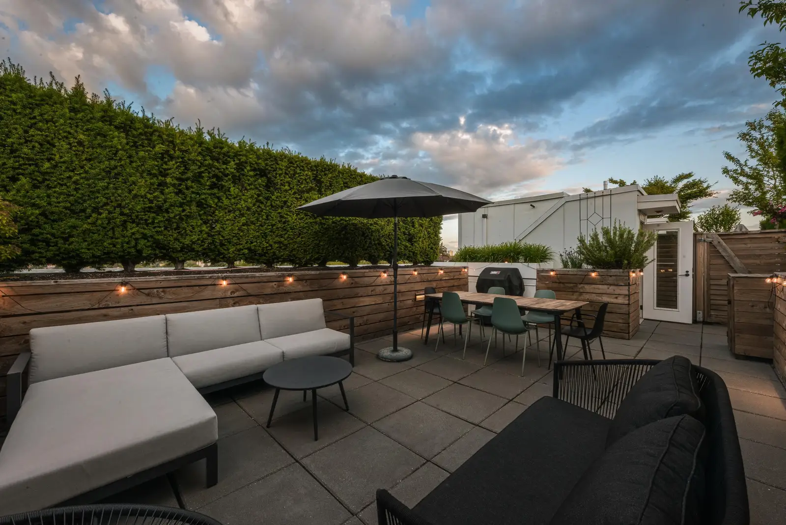 406 2508 FRASER STREET, Vancouver BC V5T 3V4