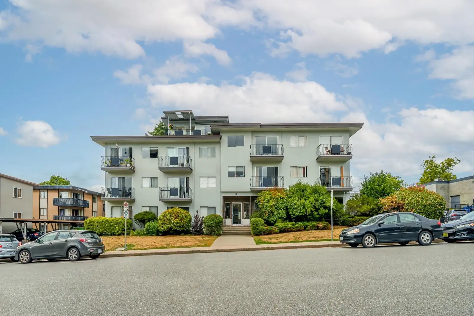 208 611 BLACKFORD STREET, New Westminster BC V3M 1R7