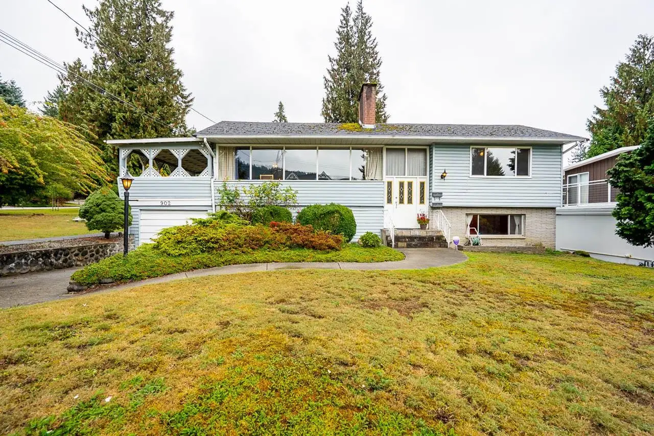 902 WALLACE WYND, Port Moody BC V3H 1B5