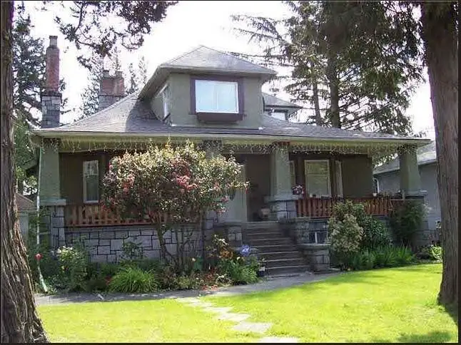 7530 BULLER AVENUE, Burnaby BC V5J 4S8