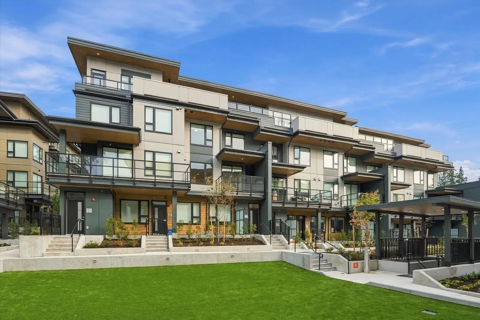 110 954 LYTTON STREET, North Vancouver BC V7P 0C4