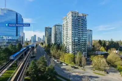 1706 10899 UNIVERSITY DRIVE, Surrey BC V3T 5V2