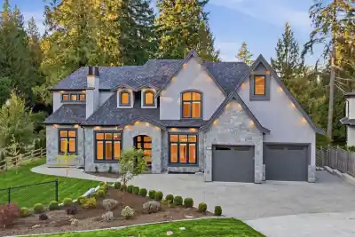 14107 34A AVENUE, Surrey BC V4P 0A8