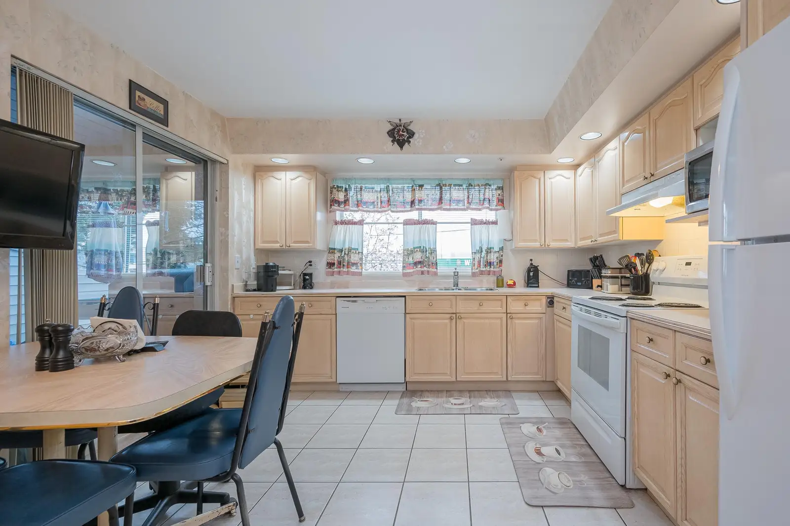 103 5776 200 STREET, Langley BC V3A 1M8