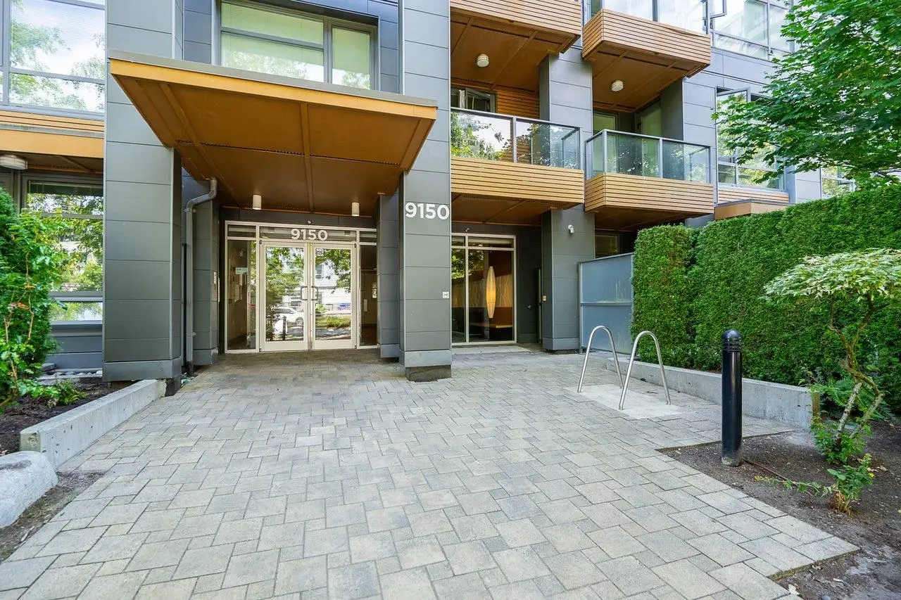 401 9150 UNIVERSITY HIGH STREET, Burnaby BC V5A 0C5