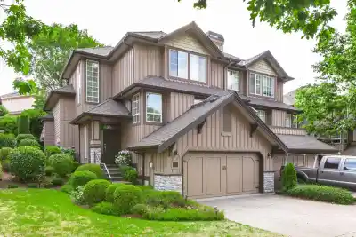 107 15350 SEQUOIA DRIVE, Surrey BC V3S 8N5