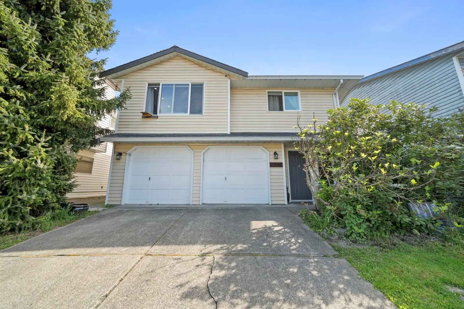 22905 113 AVENUE, Maple Ridge BC V2X 9S6