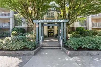 209 20200 54A AVENUE, Langley BC V3A 3W7
