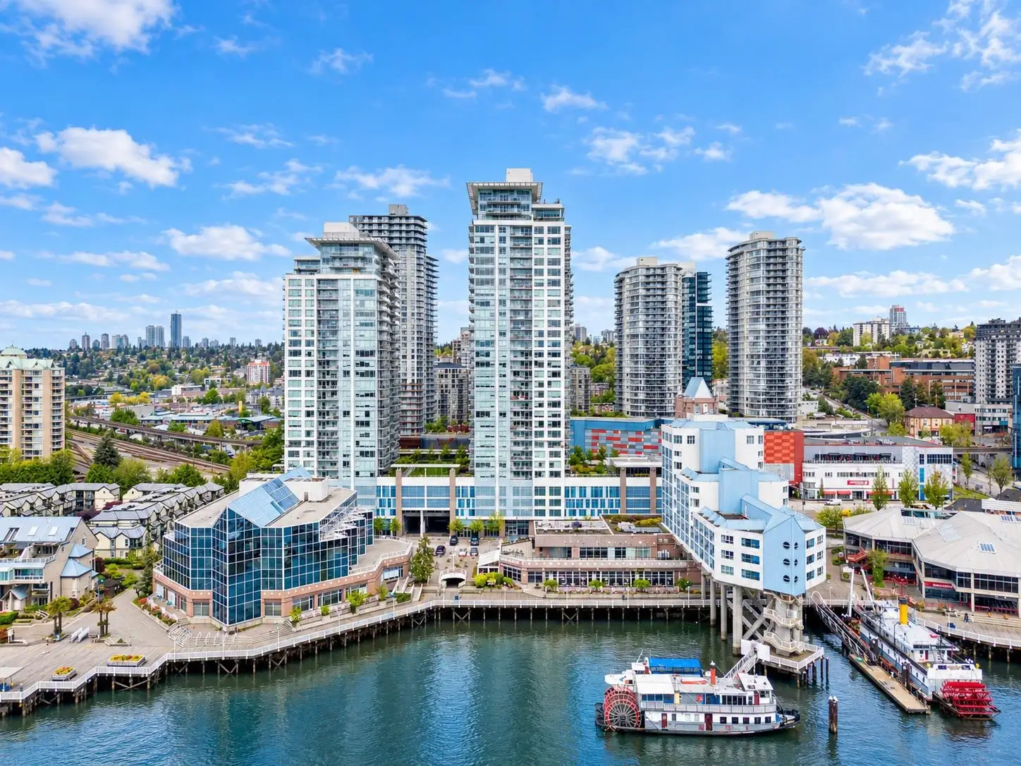 1909 908 QUAYSIDE DRIVE, New Westminster BC V3M 0L4