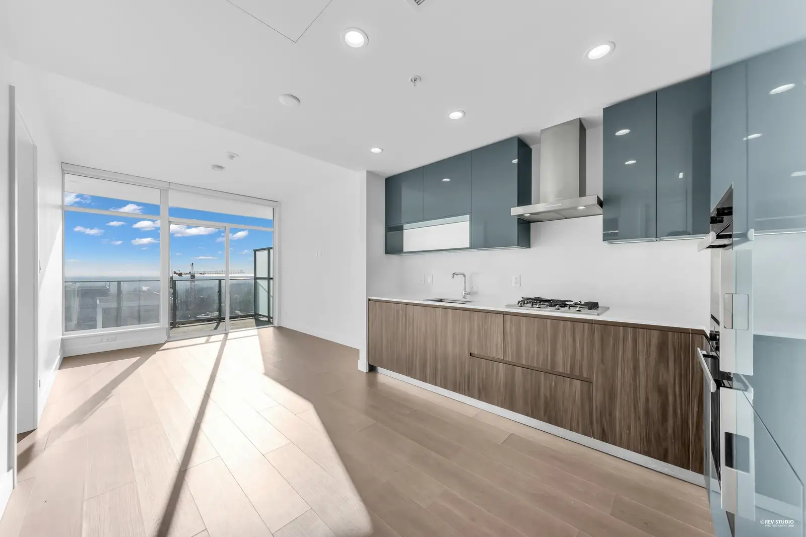 1505 6511 SUSSEX AVENUE, Burnaby BC V5H 0K5