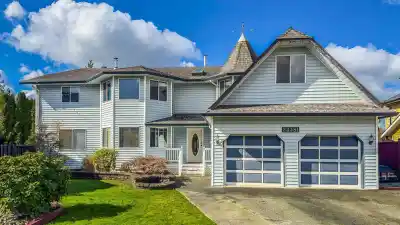 23381 WHIPPOORWILL AVENUE, Maple Ridge BC V2X 9L8