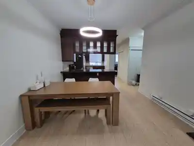 112 3333 DEWDNEY TRUNK ROAD, Port Moody BC V3H 2E4