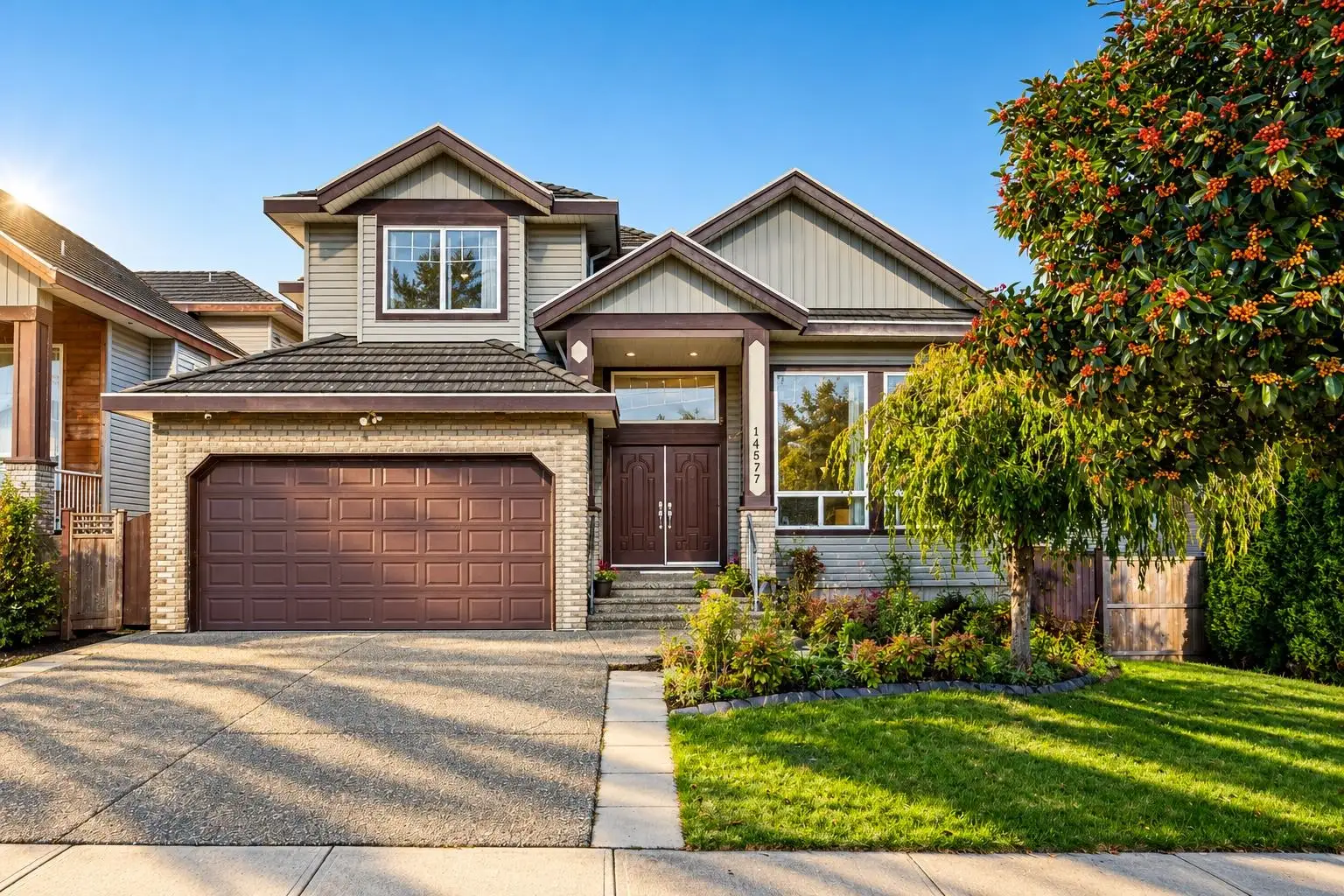 14577 80B AVENUE, Surrey BC V3S 2V4