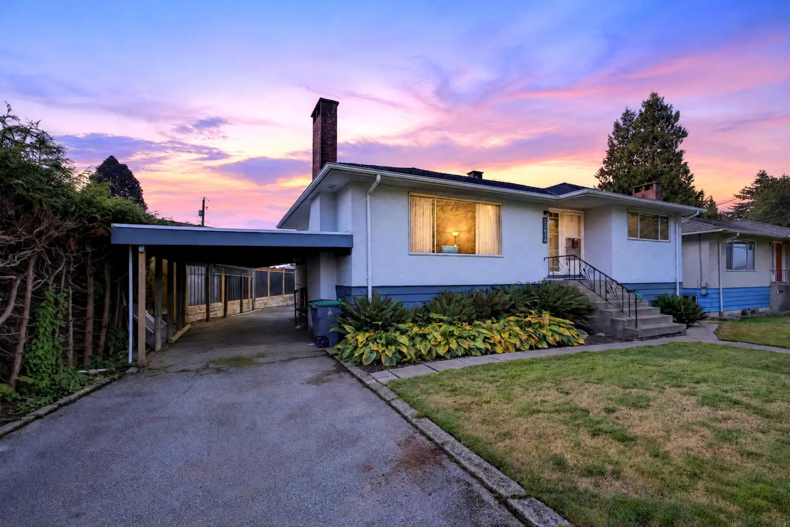 12614 102 AVENUE, Surrey BC V3V 3E4