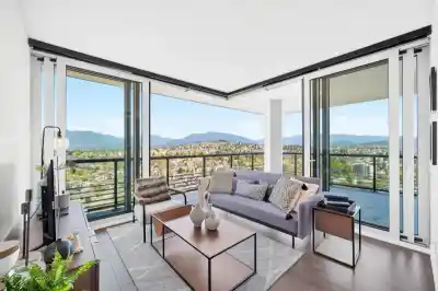 3008 4730 LOUGHEED HIGHWAY, Burnaby BC V5C 4A8