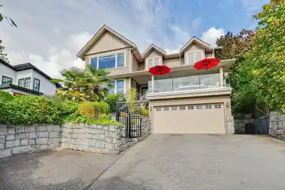 1123 IOCO ROAD, Port Moody BC V3H 2W9