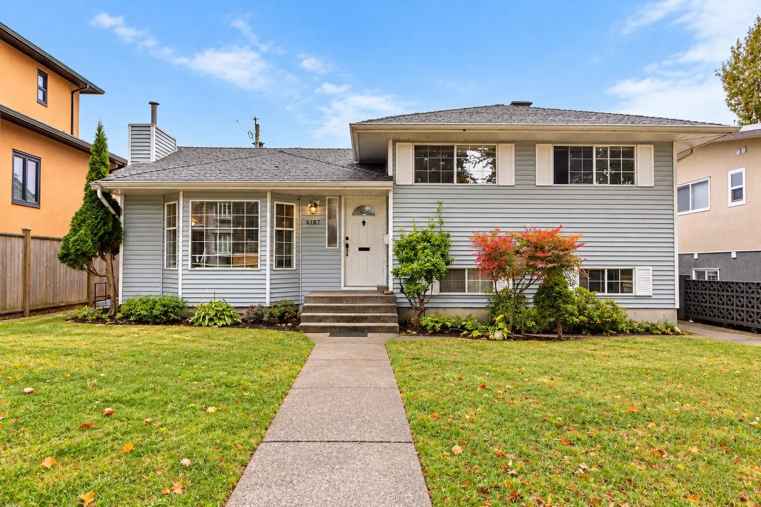 6187 ARLINGTON STREET, Vancouver BC V5S 3N4