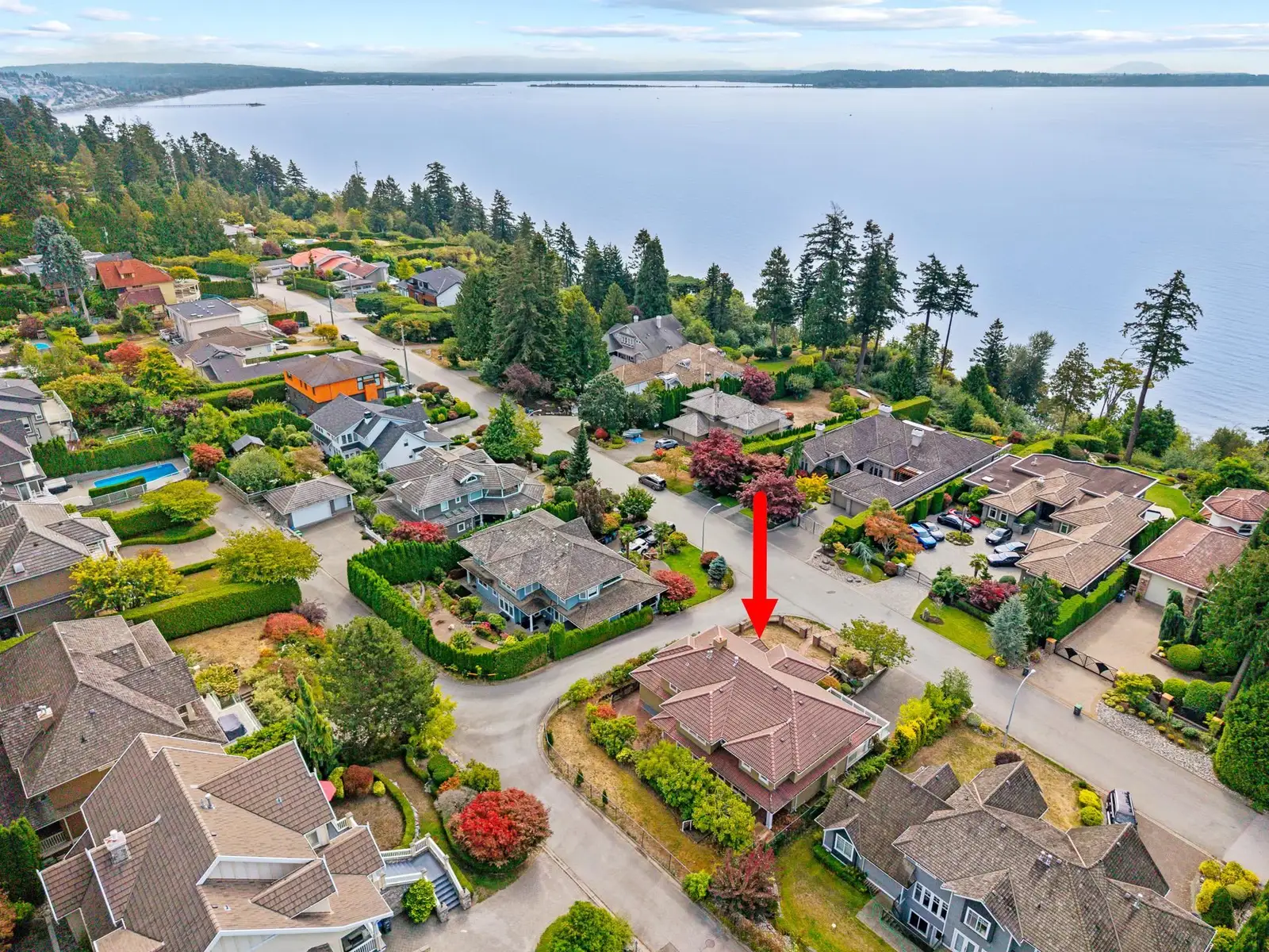 13477 13A AVENUE, Surrey BC V4A 1C5