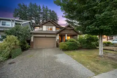 10574 239 STREET, Maple Ridge BC V2W 1X1