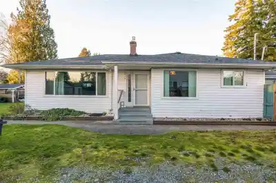 12357 189A STREET, Pitt Meadows BC V3Y 2H3
