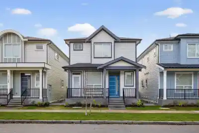 17126 1 AVENUE, Surrey BC V3Z 9R2