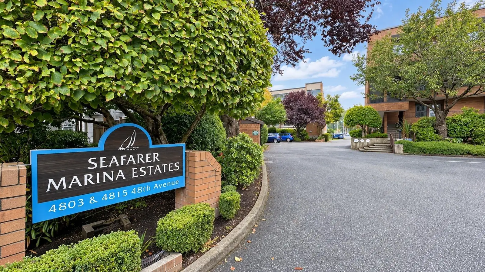 204 4803 48 AVENUE, Delta BC V4K 1V2