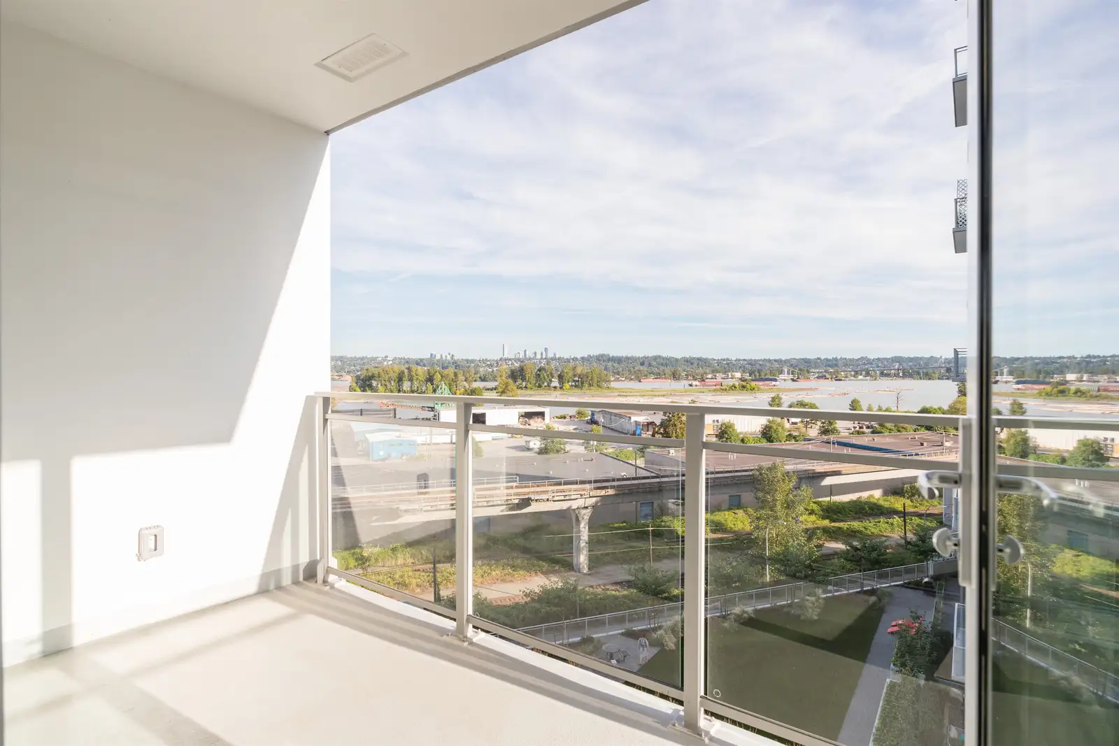 501 258 NELSON'S COURT, New Westminster BC V3L 0J9
