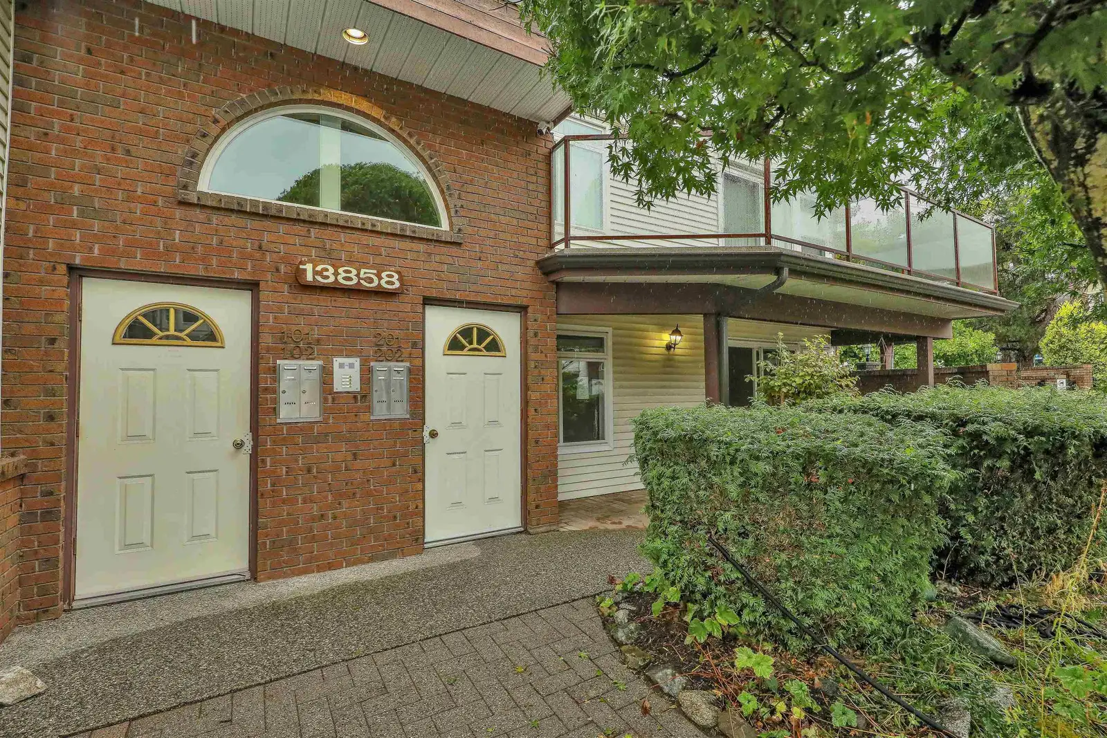 101 13858 102 AVENUE, Surrey BC V3T 1P1