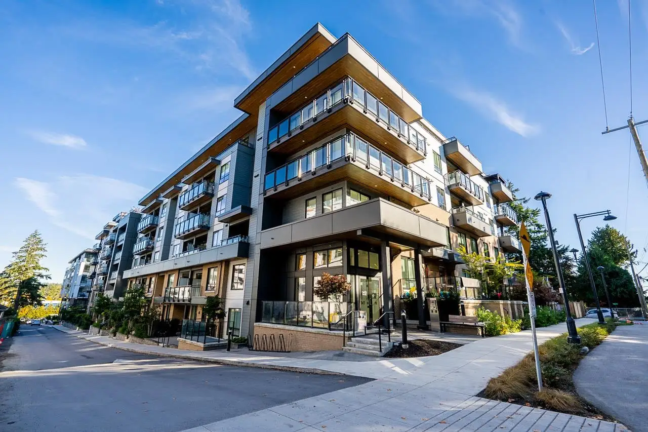 221 9456 134 STREET, Surrey BC V3V 0G8