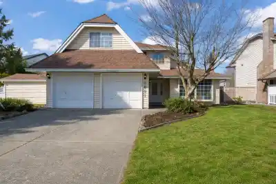 8891 157 STREET, Surrey BC V4N 2Y8