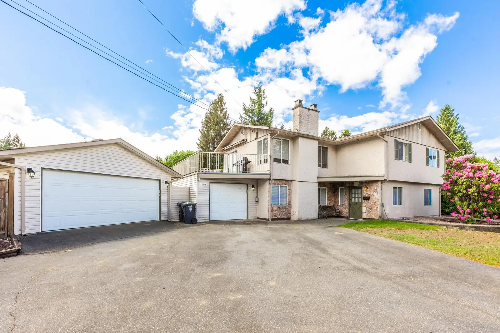 20554 43A AVENUE, Langley BC V3A 3C8