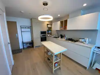 3203 6000 MCKAY AVENUE, Burnaby BC V5H 0K2