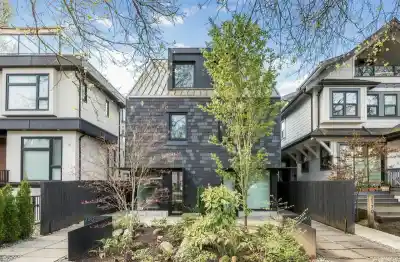 2180 E 13TH AVENUE, Vancouver BC V5N 2C4