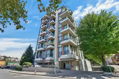 201 7 RIALTO COURT, New Westminster BC V3M 7A8