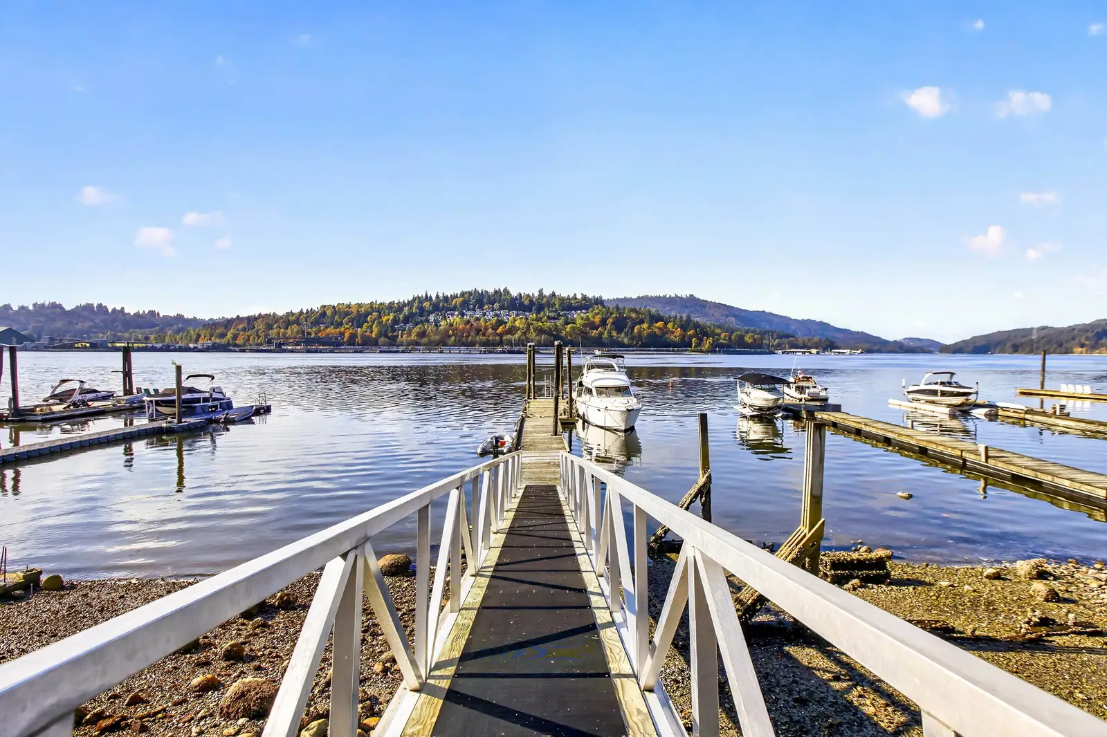 1112 ALDERSIDE ROAD, Port Moody BC V3H 2C7