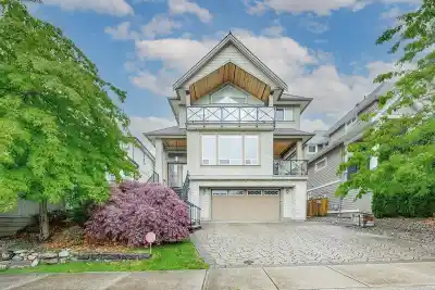3483 WALES AVENUE, Coquitlam BC V3E 0K5