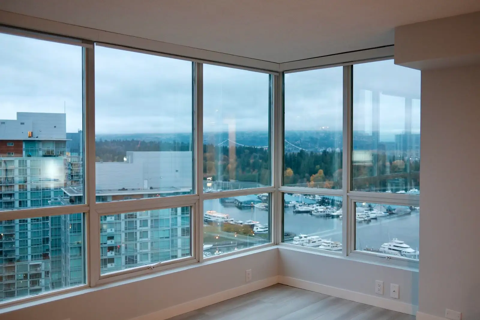 2303 555 JERVIS STREET, Vancouver BC V6E 4N1