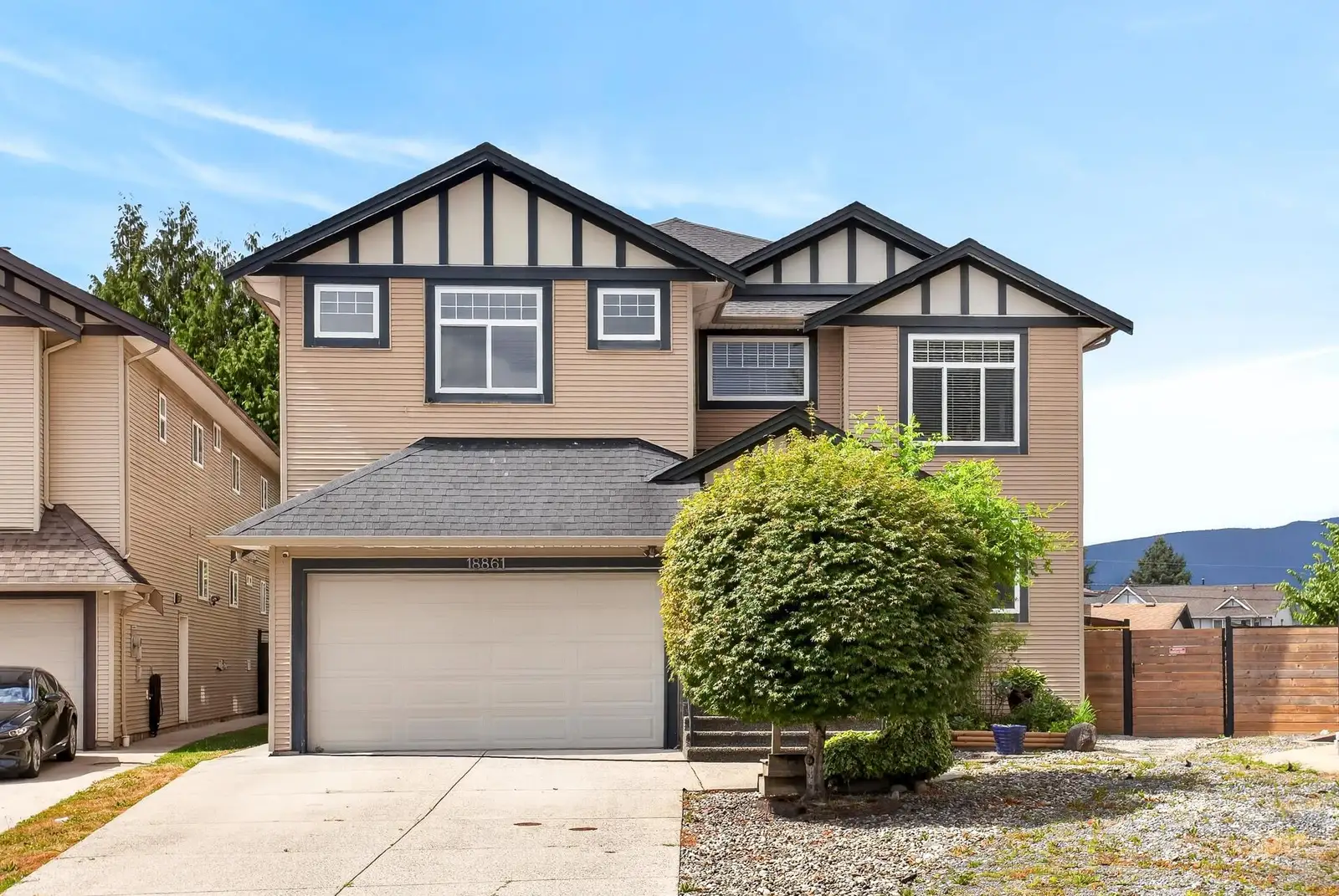 18861 122B AVENUE, Pitt Meadows BC V3Y 1S4