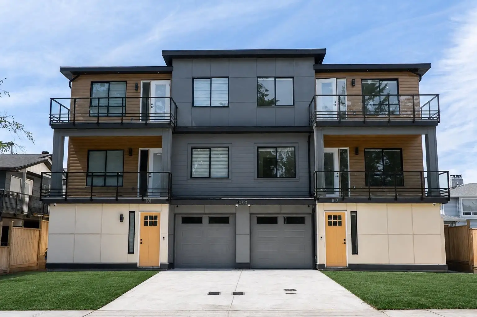 102 10721 157 STREET, Surrey BC V4N 1K2