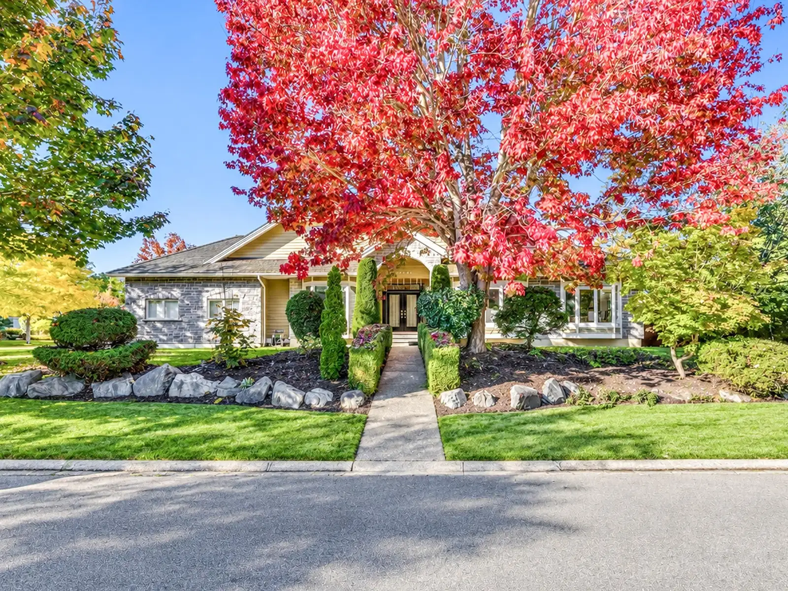15775 39A AVENUE, Surrey BC V3S 0L1