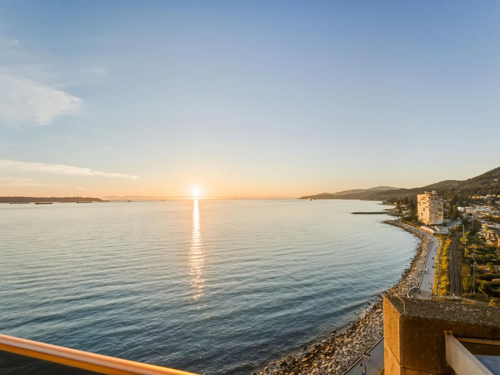 10 2250 BELLEVUE AVENUE, West Vancouver BC V7V 1C6