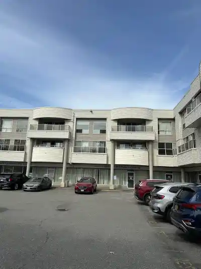 309 13771 72A AVENUE, Surrey BC V3W 9C6