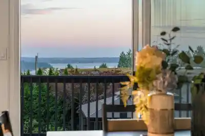 1550 PALMERSTON AVENUE, West Vancouver BC V7V 4R1