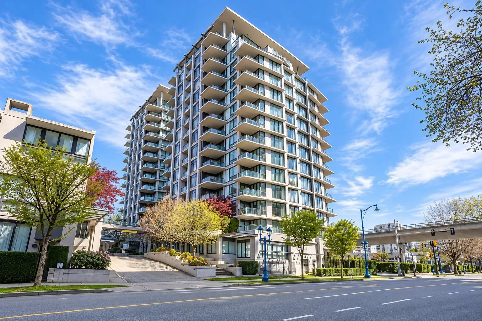 815 5811 NO.3 ROAD, Richmond BC V6X 4L7