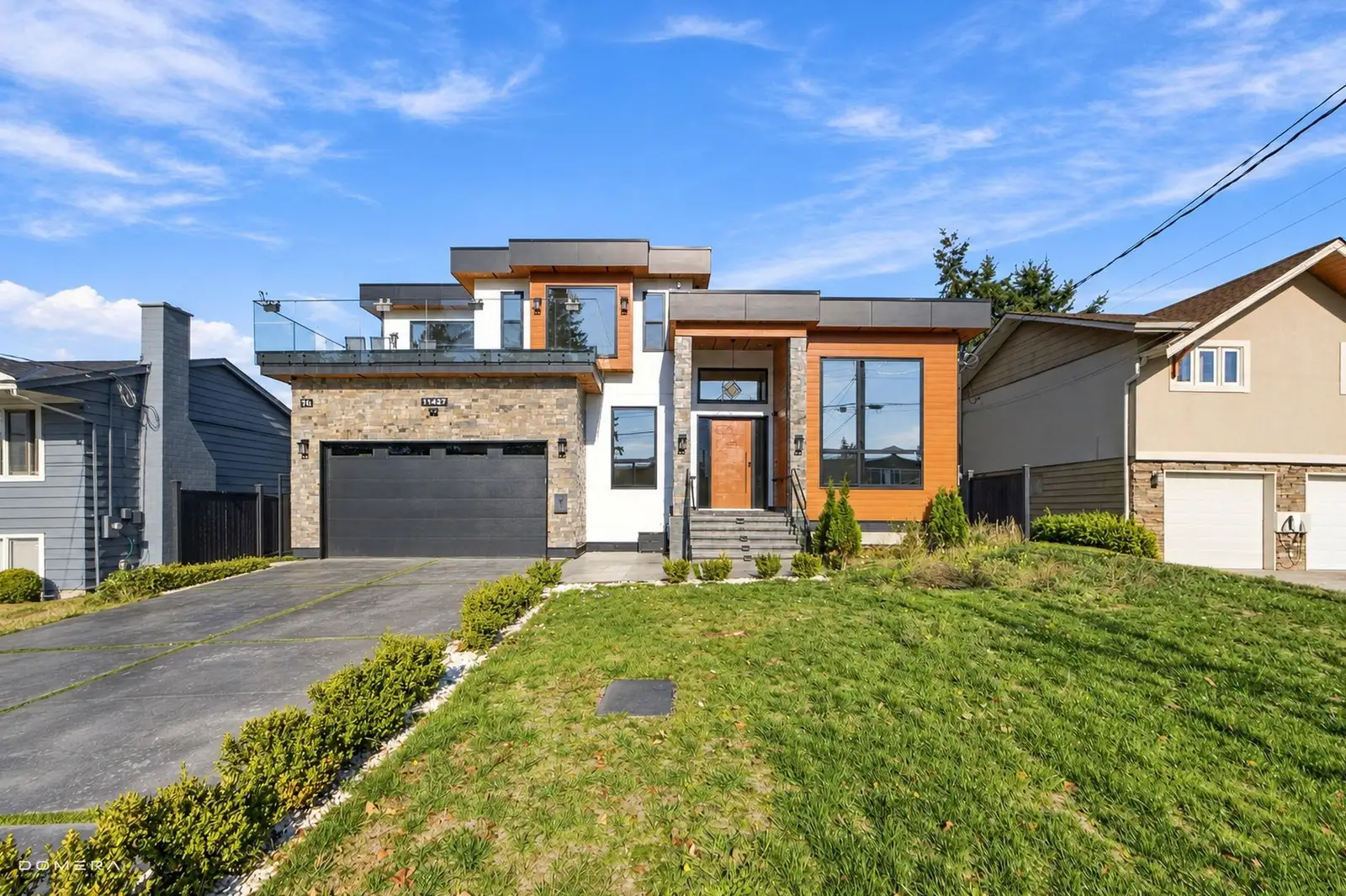 11427 85A AVENUE, Delta BC V4C 2V4