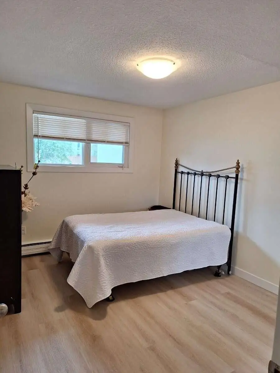 20110 53 AVENUE, Langley BC V3A 3T9