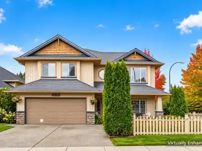 23785 116 AVENUE, Maple Ridge BC V4R 2V5