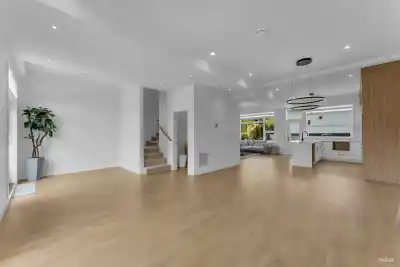 13642 232 STREET, Maple Ridge BC V4R 0H1