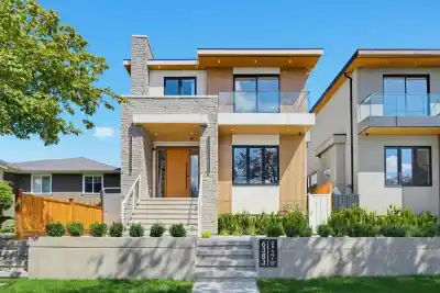 6383 GRANT STREET, Burnaby BC V5B 2K7